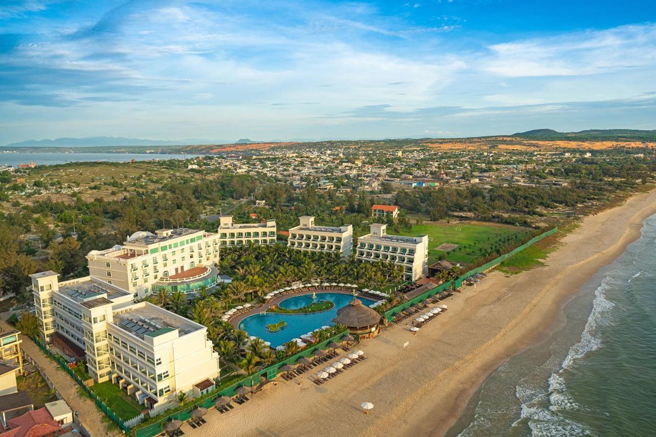 The Sailing Bay Beach Resort Mui Ne Exterior foto